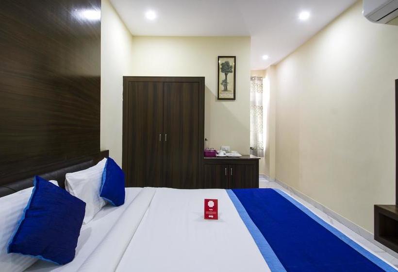 Hotel Oyo 7627 Royal Plaza 8