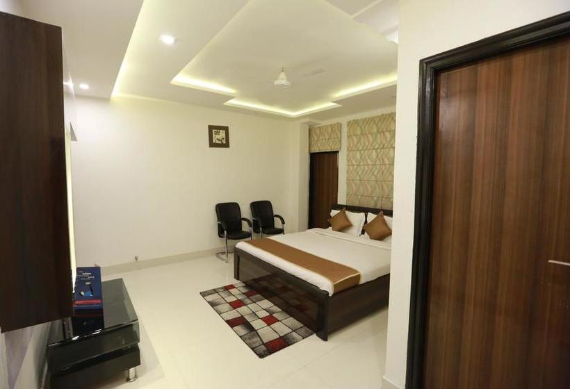 Oyo 8837 Hotel Surya Galaxy 9