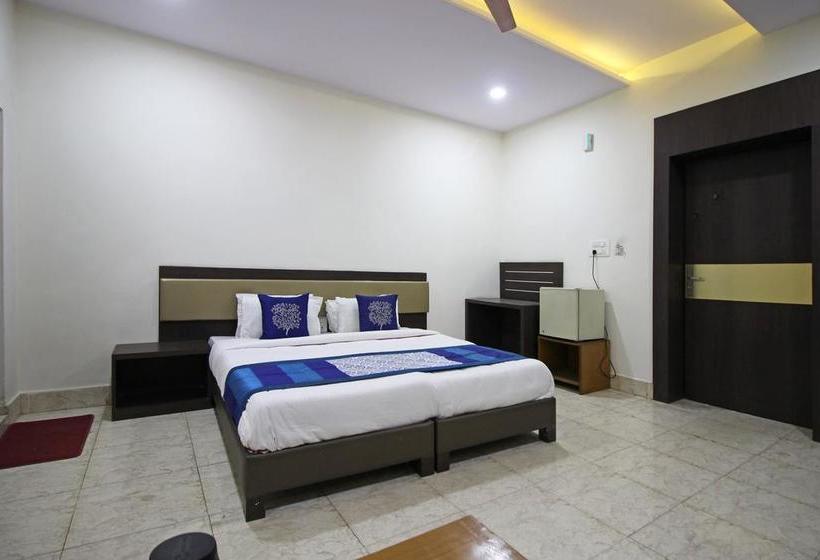 Oyo 7880 Hotel Navrang 7