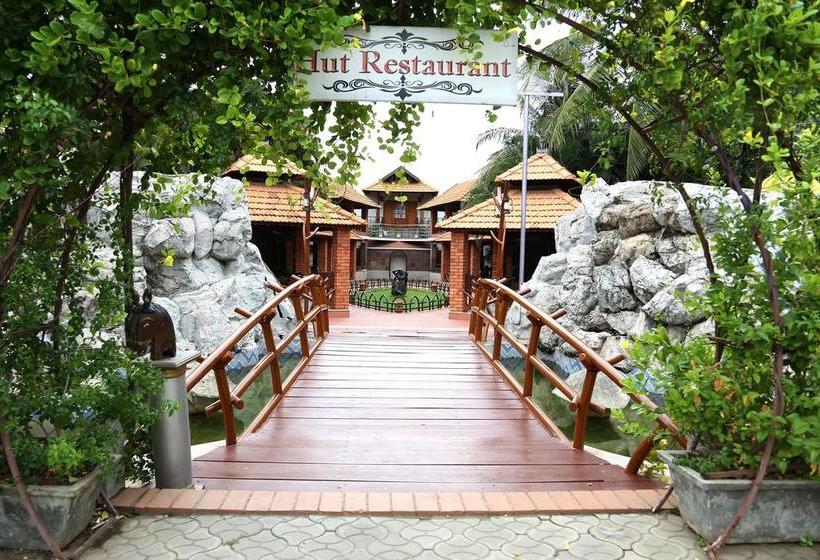 Oyo 6229 Gem Inn Resort 2