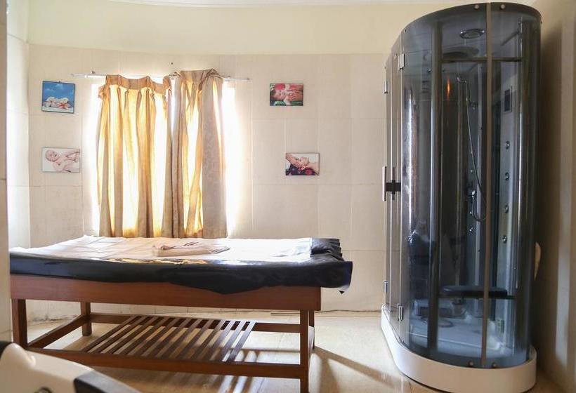 Oyo 6229 Gem Inn Resort 9