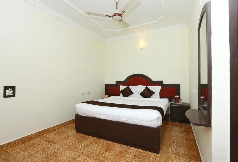 Hotel Oyo 2961 Virugambakkam 10