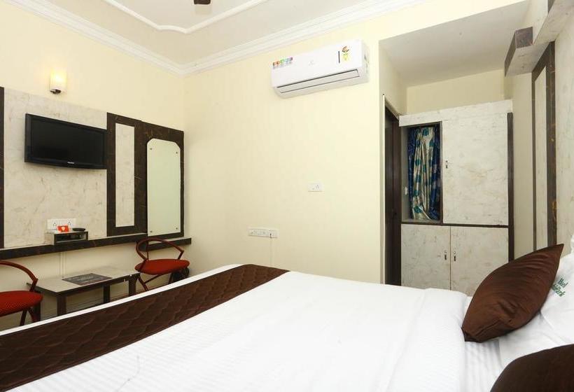 Hotel Oyo 2961 Virugambakkam 16