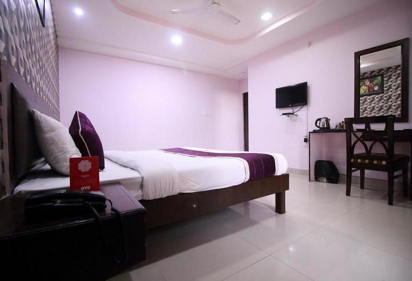 Oyo 8177 Hotel Silver Oak Gwalior Madhya Pradesh