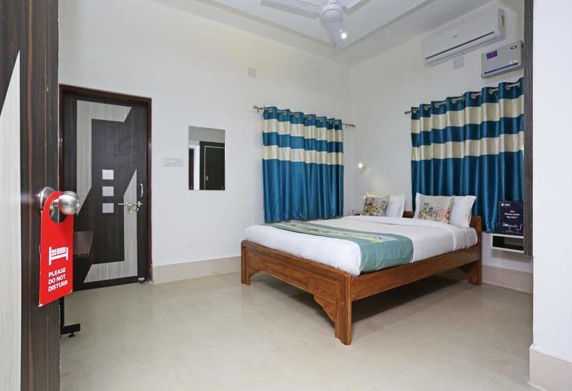 Hotel Oyo Rooms 166 Airport Square 13