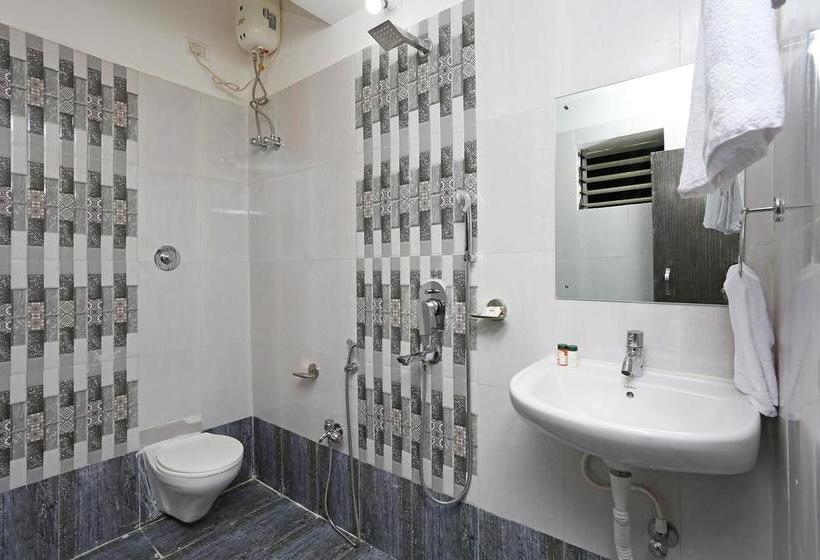 Hotel Oyo Rooms 166 Airport Square 15