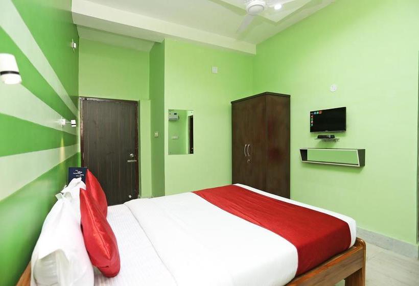 Hotel Oyo Rooms 166 Airport Square 17