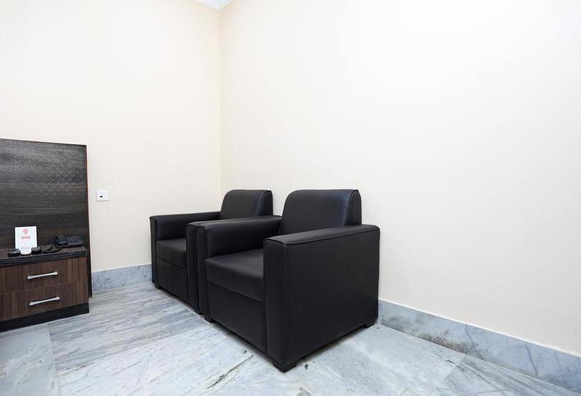 Hotel Oyo 9608 Parbati Guest House 13