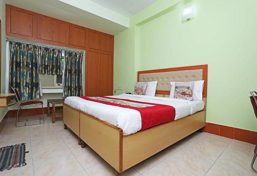 Oyo 9547 Hotel Atmaram 1