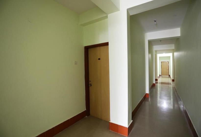 Oyo 9547 Hotel Atmaram 10