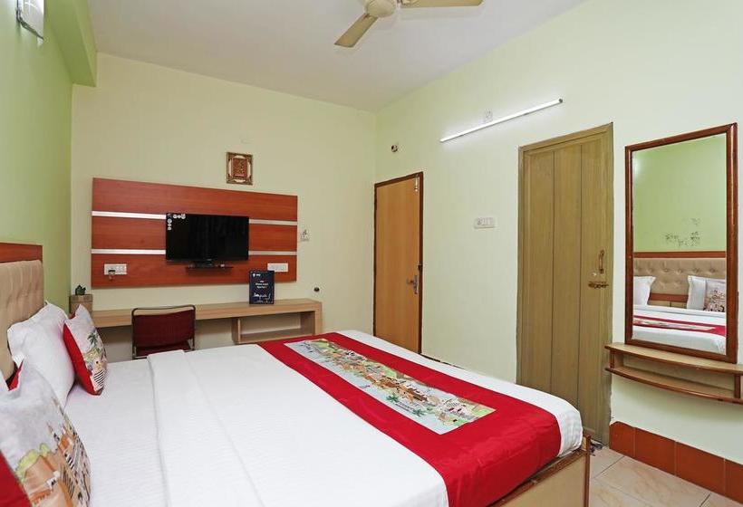 Oyo 9547 Hotel Atmaram 4