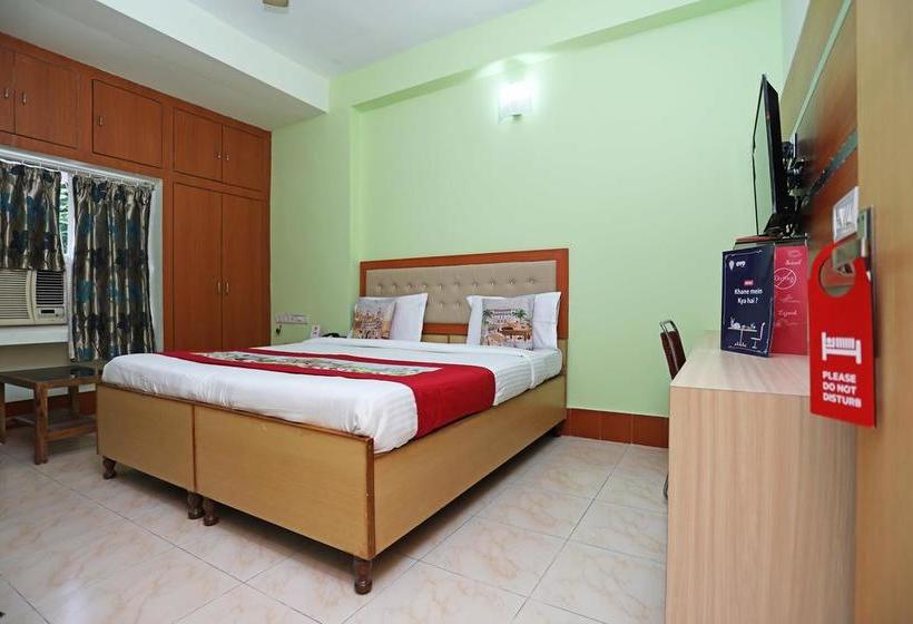 Oyo 9547 Hotel Atmaram 5