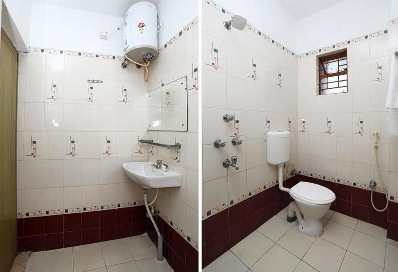 Oyo 9547 Hotel Atmaram 6