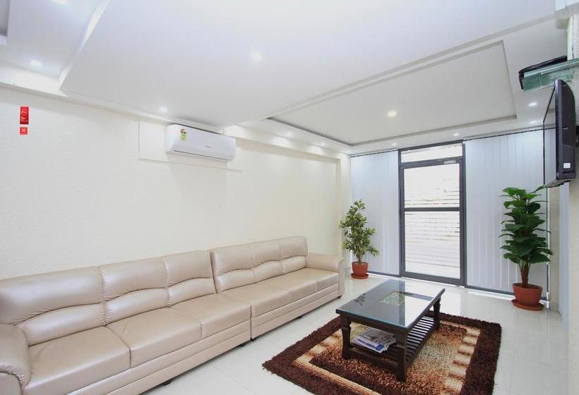 Hotel Oyo 4797 Lulu Hospitality 4