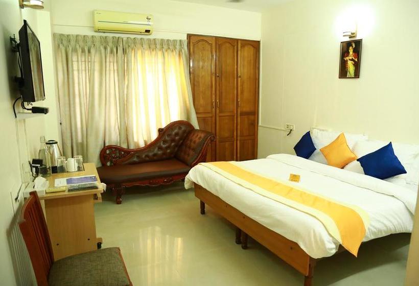 Bed and Breakfast Selects Vazhuthacaud Trivandrum Kerala