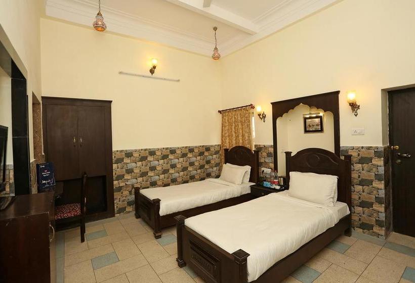 Oyo 9666 Hotel The Fateh 16