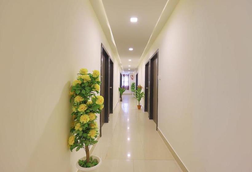 Oyo 9591 Hotel Neel Kamal 14