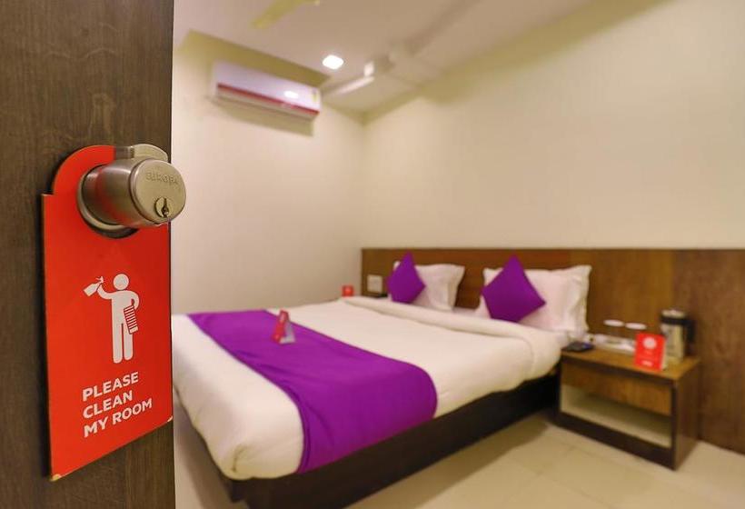 Oyo 9591 Hotel Neel Kamal 3