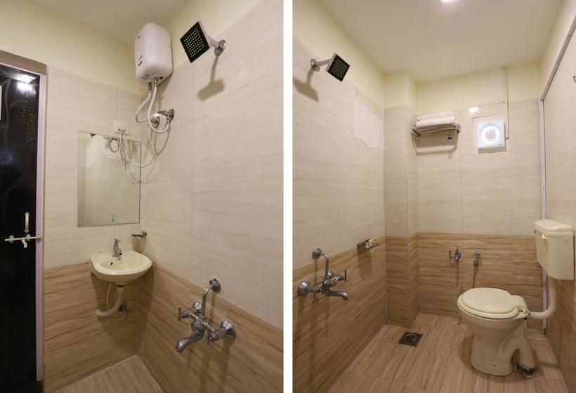 Oyo 9591 Hotel Neel Kamal 4