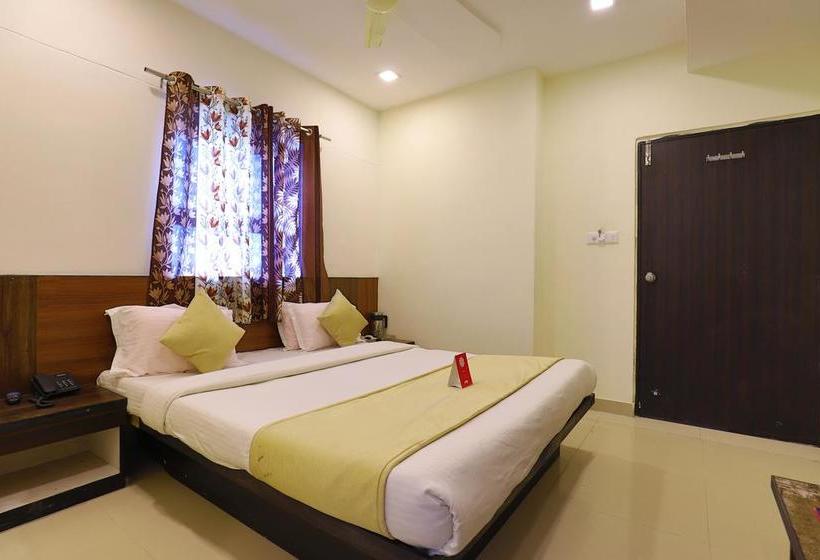 Oyo 9591 Hotel Neel Kamal 6