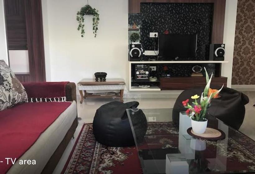 Bed and Breakfast Peacock Villa 5