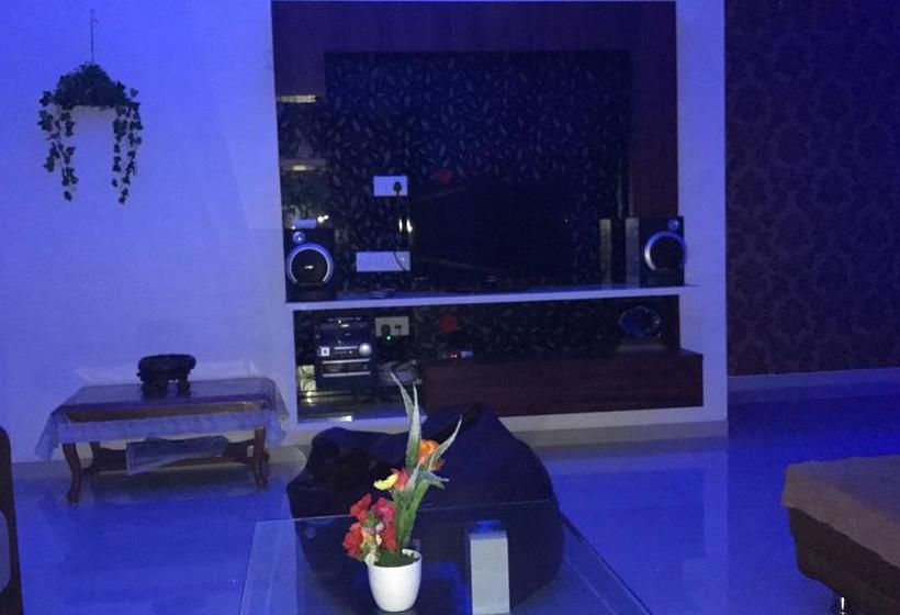 Bed and Breakfast Peacock Villa 8