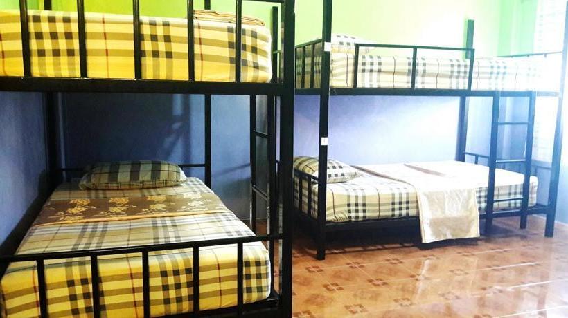 Nisarine Hostel @koh Klang