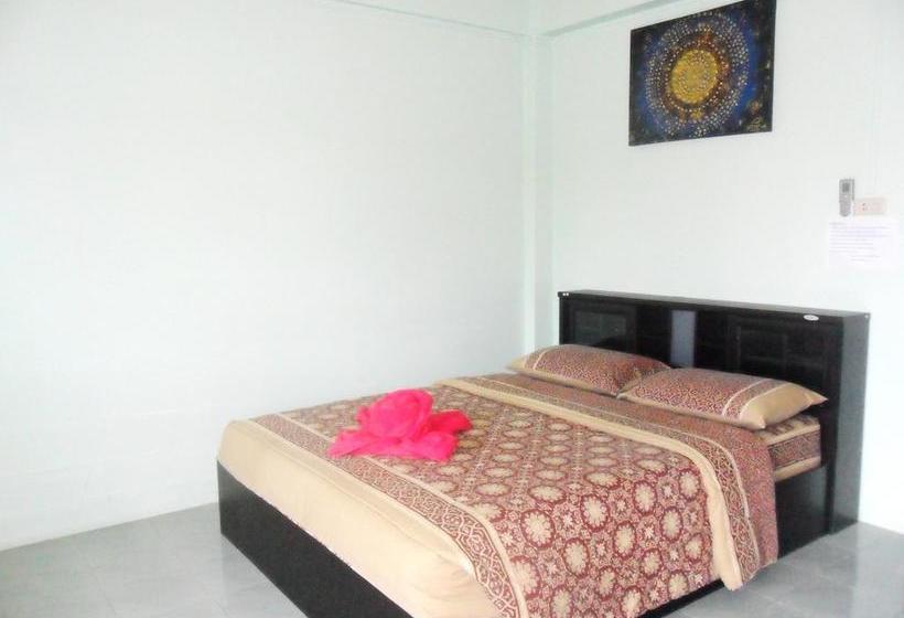 Nisarine Hostel @koh Klang 2