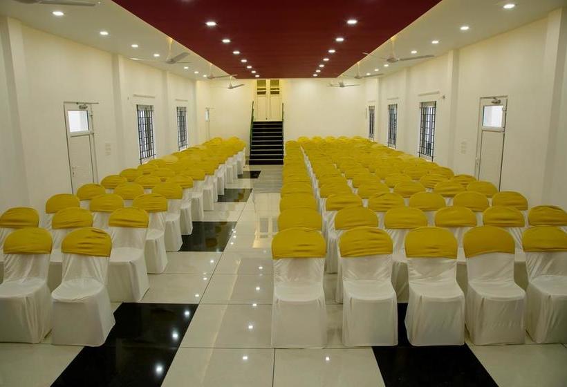 Palette Hill View Resort 8