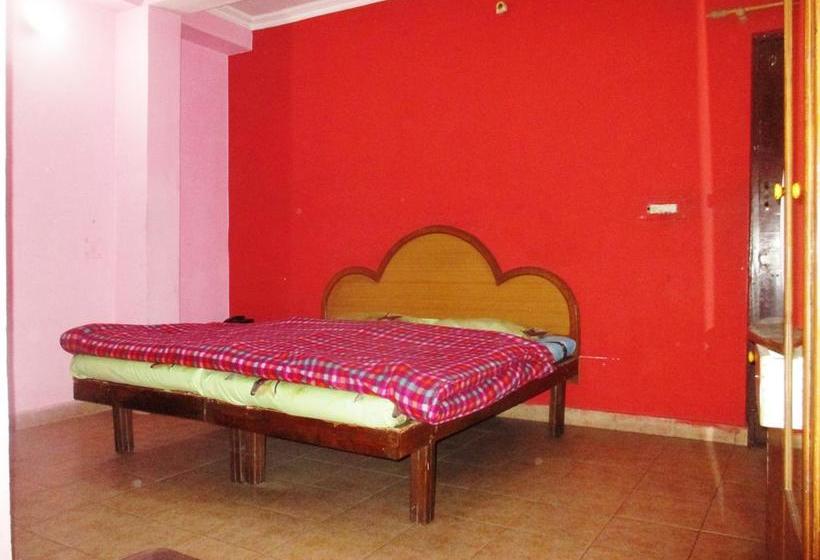 Hotel Shiv Palace 13