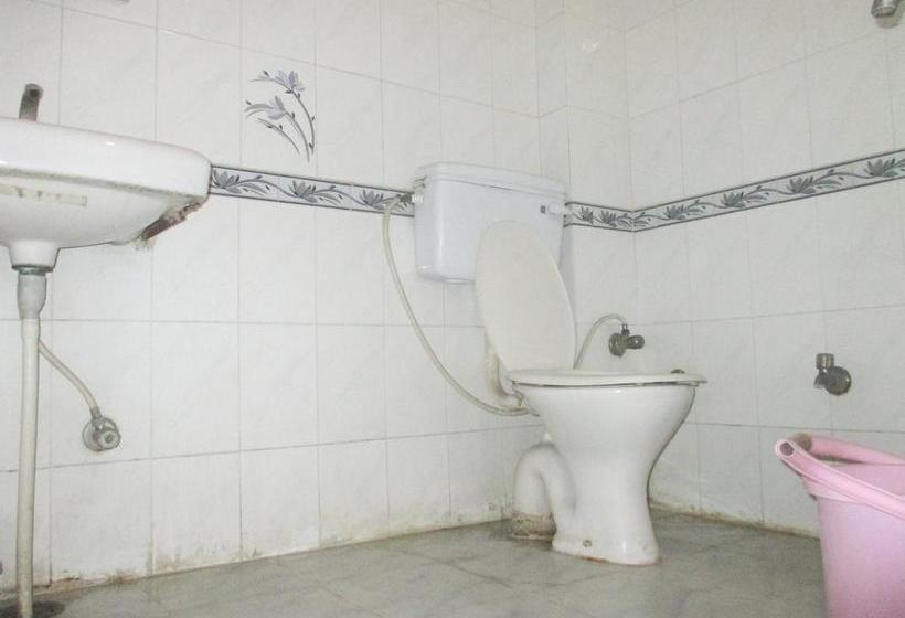 Hotel Shiv Palace 16