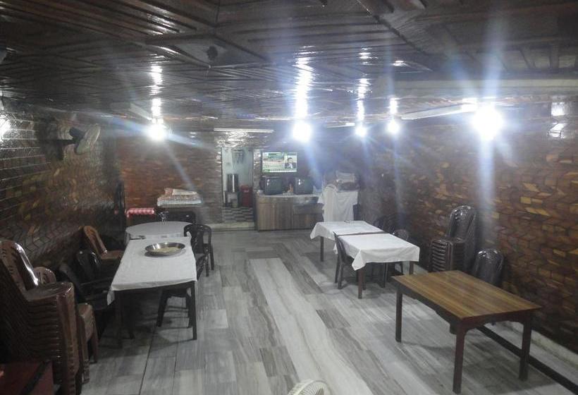 Hotel Walnut Grove 7