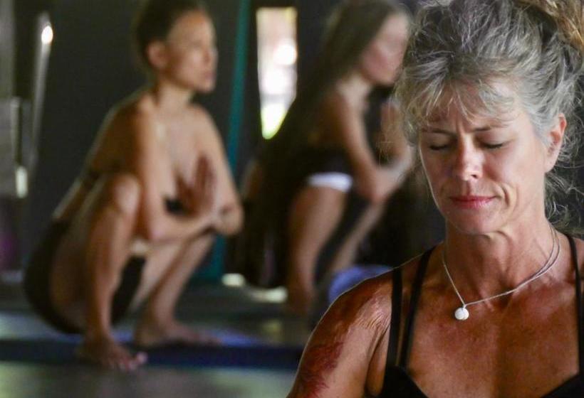 Resort Yoga And Spa Luxury Retreat 7