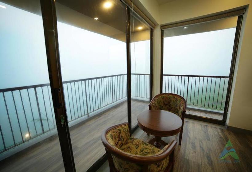 Resort Honeycomb By Astral Inn 10