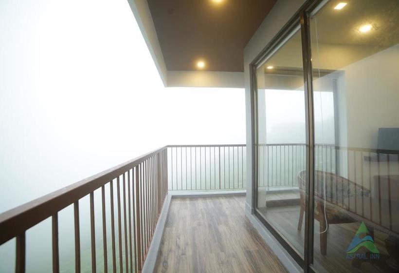 Resort Honeycomb By Astral Inn 5