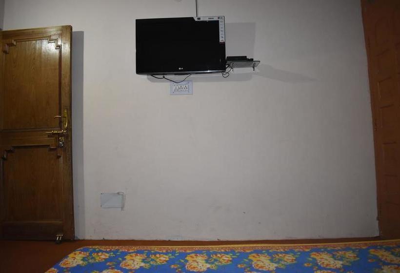 Hotel Hill S View Narkanda Narkanda Himachal Pradesh