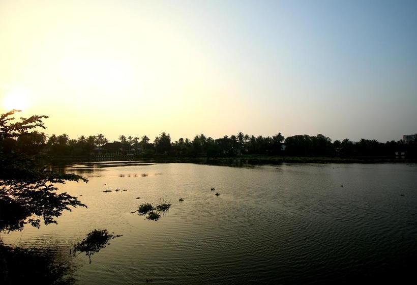 Hotel Warm Stay Retreat 14