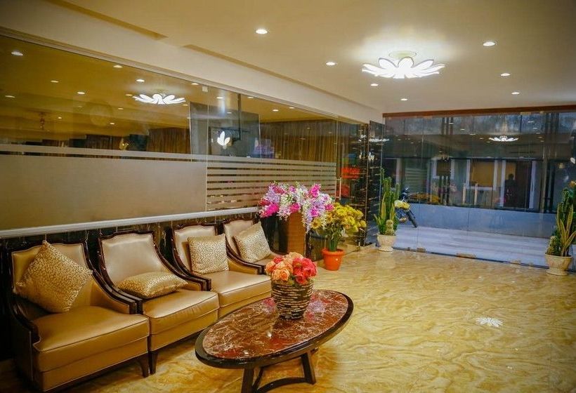 Hotel Sarala Crown 3