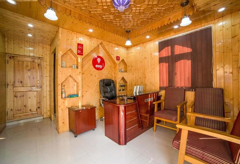 Oyo 5395 Maple Inn Resort 7