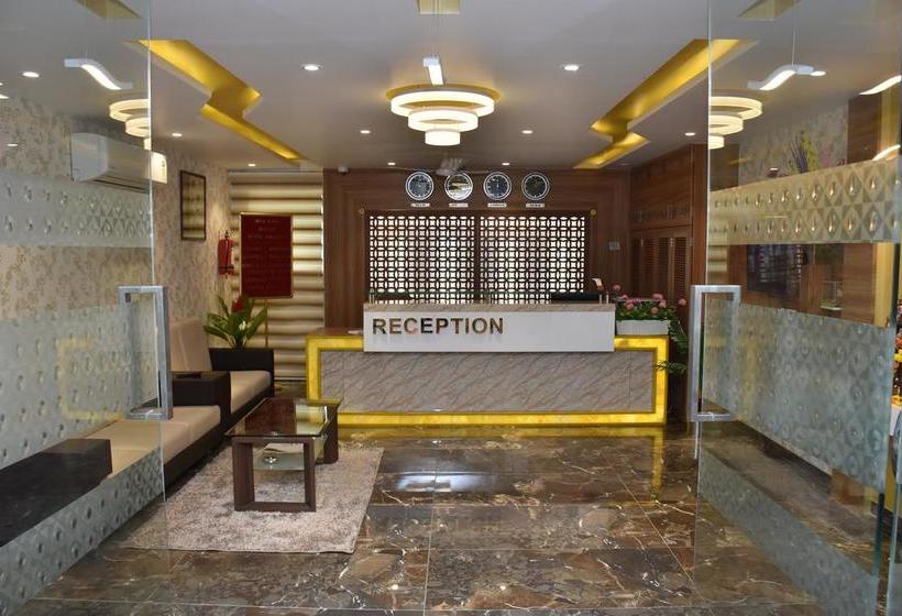 Hotel Royal Palace 1