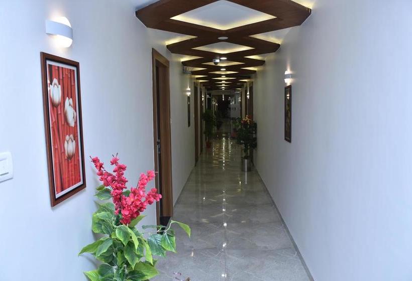 Hotel Royal Palace 2