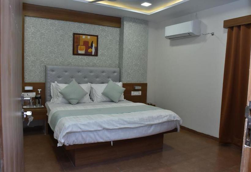 Hotel Royal Palace 4