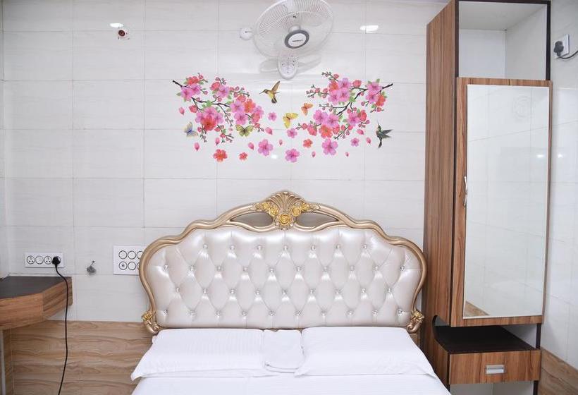 Hotel K N Gupta Residency 1