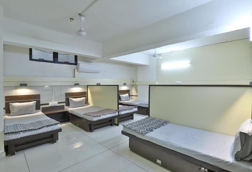 Hostel Nighthalt Dormitory 11