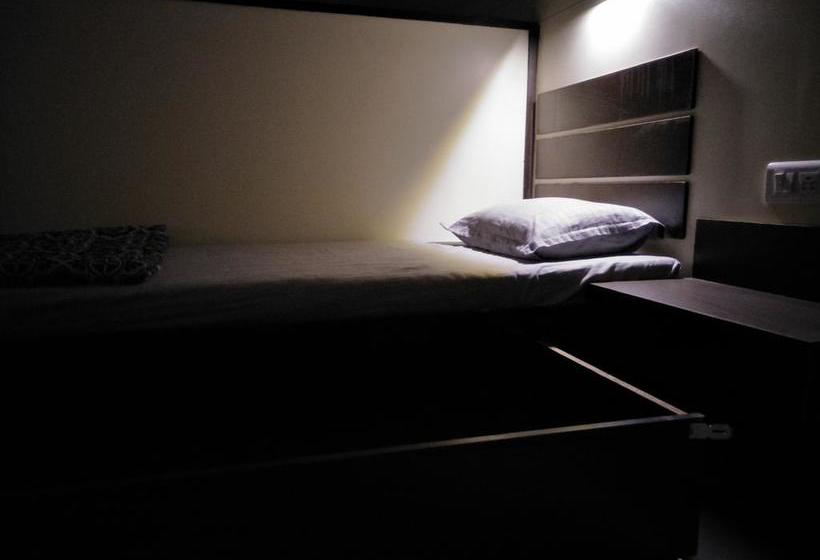 Hostel Nighthalt Dormitory 12