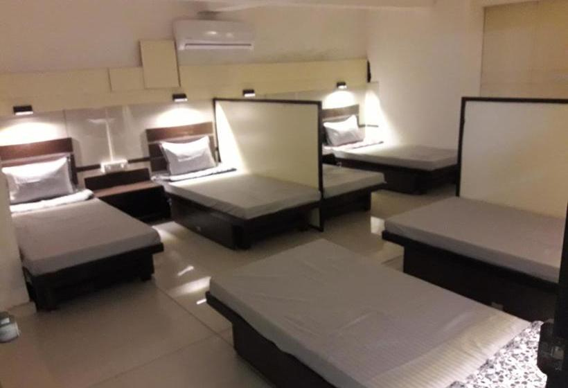 Hostel Nighthalt Dormitory 13