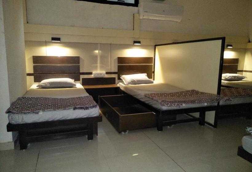 Hostel Nighthalt Dormitory 15