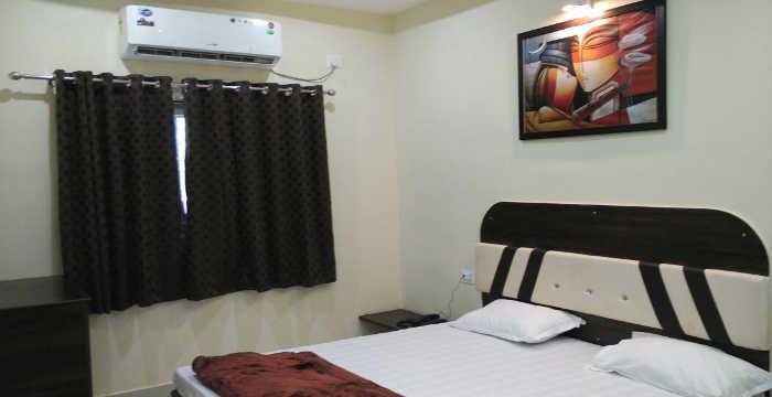 Hotel Sri Pratibha Guest House 1