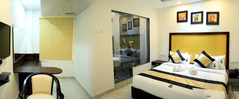 New Hotel Executive Inn 15