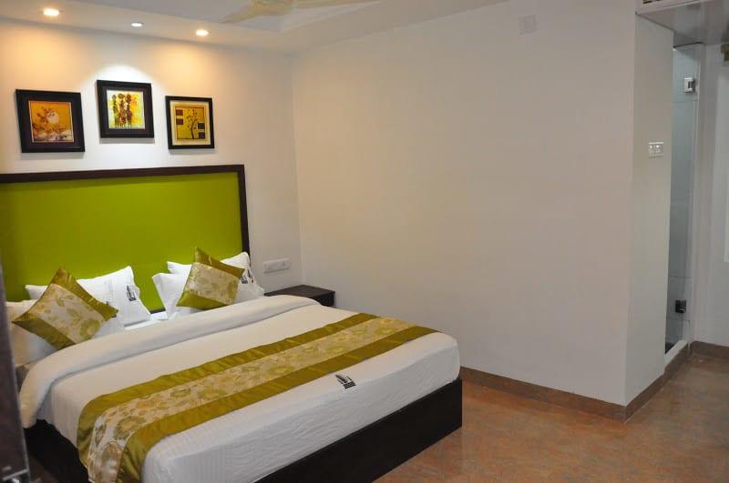 New Hotel Executive Inn 17